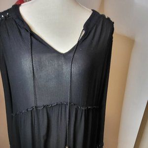 Knox Rose Black Dress, Sz. XXL. 100% Rayon, and Black cotton trim.  Long Sleeves